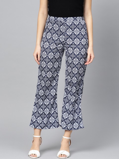 

Ives Women Navy Blue & White Printed Cropped Straight Palazzos
