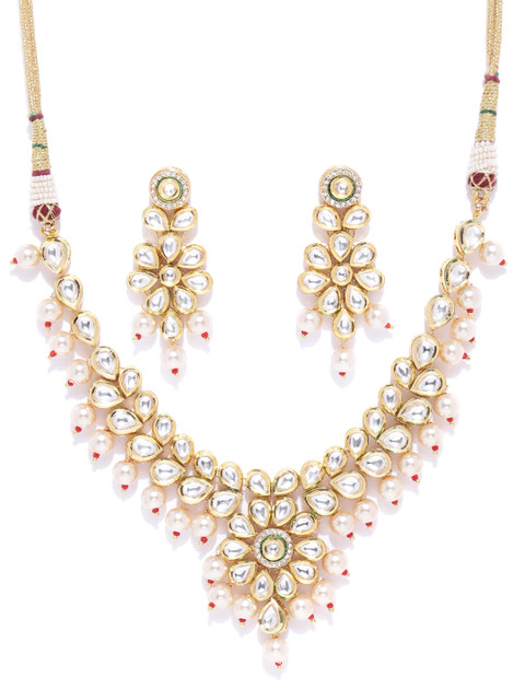 

Melani Borsa Off-White Gold-Plated Handcrafted Kundan-Studded Jewellery Set