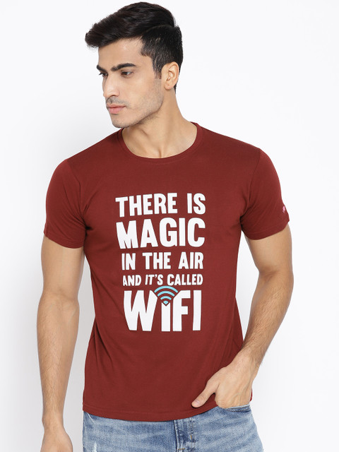 

PRINTOCTOPUS Men Maroon Printed Round Neck T-shirt