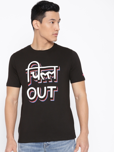 

PRINTOCTOPUS Men Black & White Printed Round Neck T-shirt