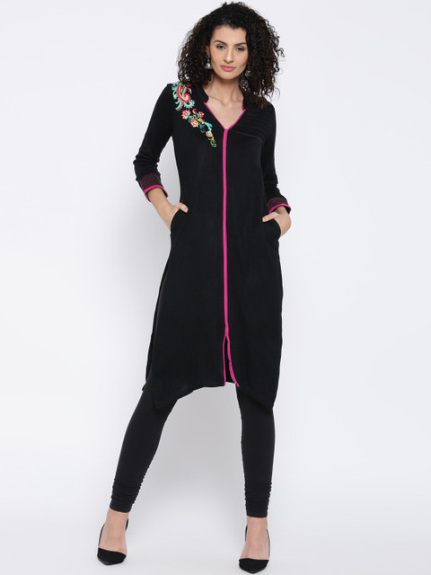 

Aurelia Black Embroidered Winter Kurta with Pintucks