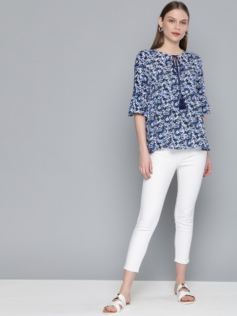 

Chemistry Women Blue & White Floral Printed Regular Top