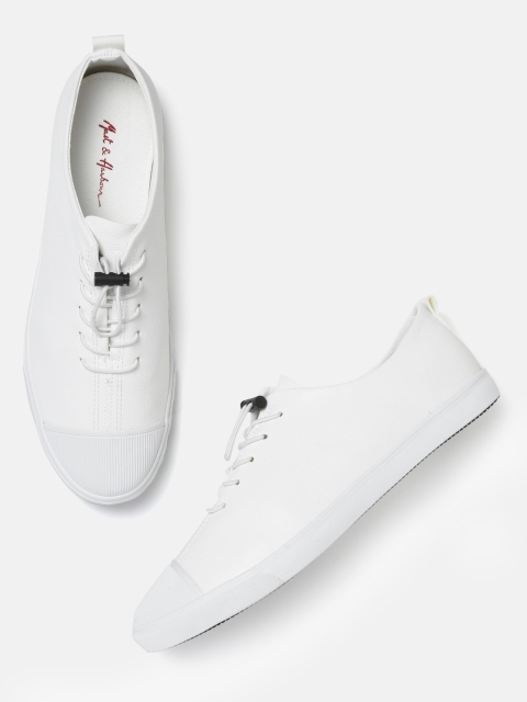 

Mast & Harbour Men White Solid Sneakers