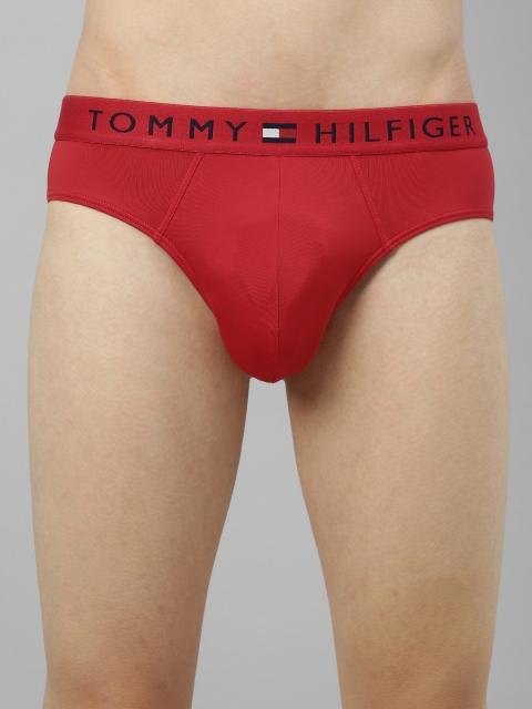 

Tommy Hilfiger Men Red Solid Briefs A9AB1121