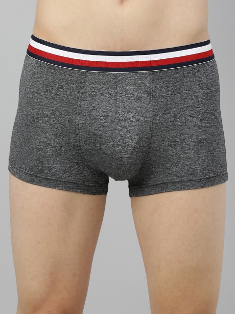

Tommy Hilfiger Men Grey Solid Trunks A9AB4155