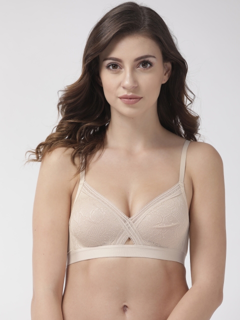 

Marks & Spencer Beige Lace Non-Wired Non Padded Everyday Bra T337129