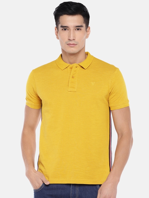 

Globus Men Mustard Yellow Solid Round Neck T-shirt