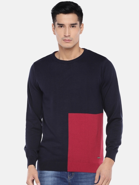 

Globus Men Navy Blue Colourblocked Round Neck T-shirt