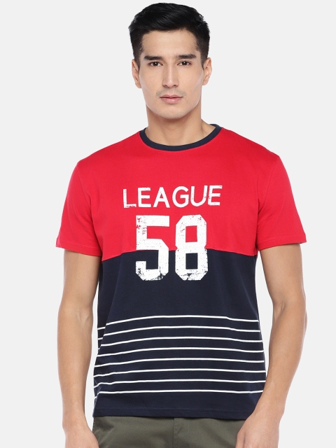 

Globus Men Navy Blue & Red Colourblocked Round Neck T-shirt