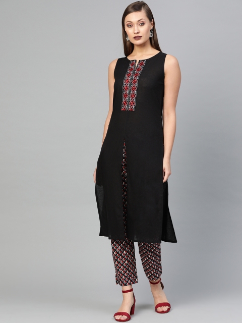 

SIAH Women Black & Maroon Yoke Design Kurta with Trousers