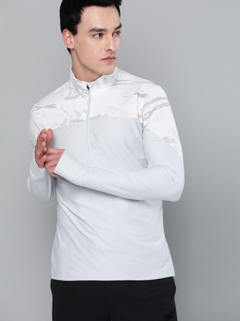 

UNDER ARMOUR Men Grey & Off-White Qualifier Camouflage Print Half Zip T-shirt