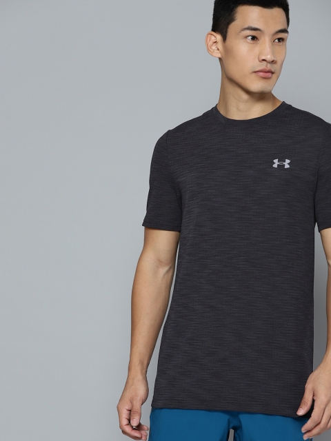 

UNDER ARMOUR Men Black Vanish Seamless Short Sleeve Nov 1 T-shirt