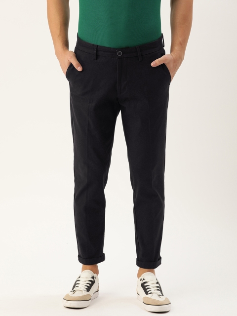 

Allen Solly Sport Men Black Cropped Fit Solid Regular Trousers