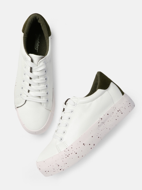 

Roadster Women White Sneakers
