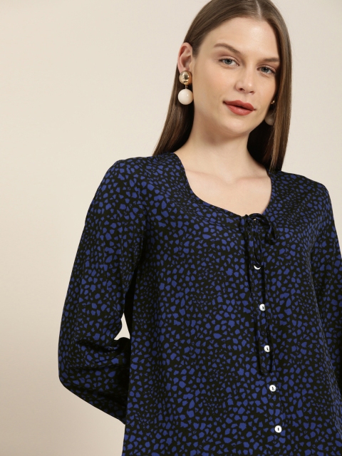 

her by invictus Women Navy Blue Printed Top