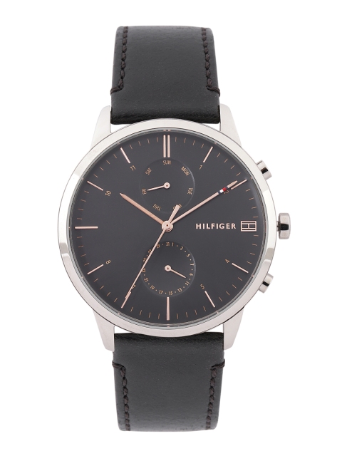

Tommy Hilfiger Men Black & Black Leather Analogue Watch TH1710406W