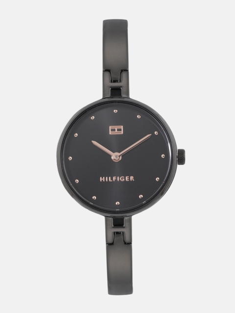 

Tommy Hilfiger Women Black Analogue Watch TH1782136