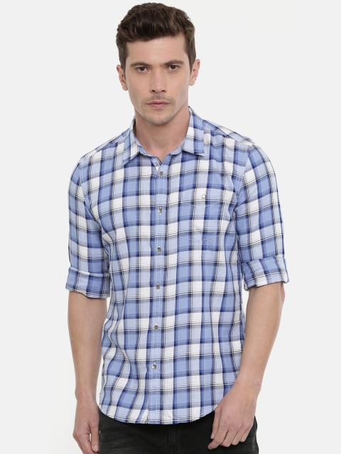 

Pepe Jeans Men White & Blue Slim Fit Checked Casual Shirt
