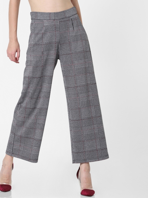 

ONLY Women Grey & Black Regular Fit Checked Parallel Trousers