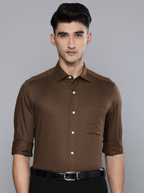 

Louis Philippe Men Brown Classic Fit Self Design Formal Shirt