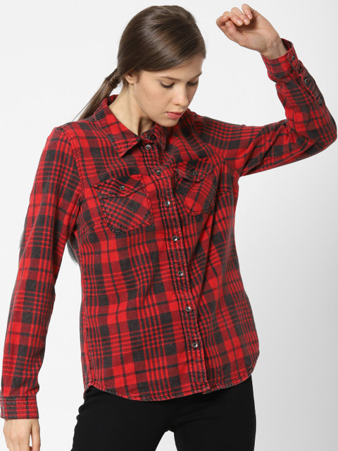 

ONLY Women Red & Black Slim Fit Checked Casual Shirt