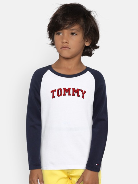 

Tommy Hilfiger Boys White Solid Round Neck Pure Cotton T-shirt