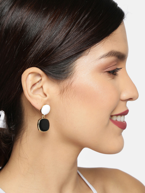 

Ayesha Black & White Geometric Drop Earrings