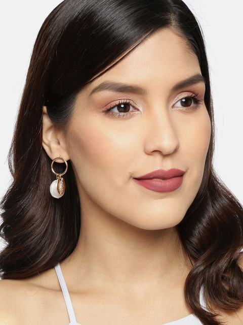 

Ayesha Gold-Toned Geometric Drop Earrings