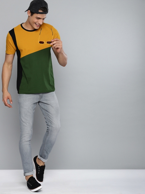

HERE&NOW Men Mustard Yellow & Olive Green Colourblocked Round Neck T-shirt
