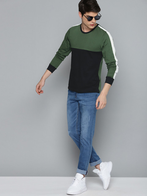 

HERE&NOW Men Black & Green Colourblocked Round Neck T-shirt