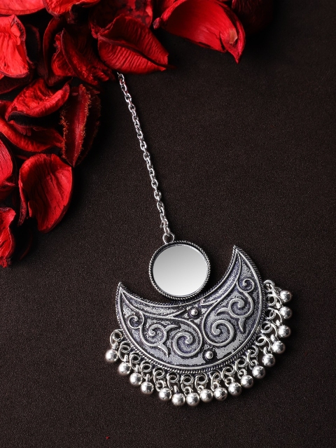 

Rubans Women Silver-Toned Oxidised Maangtika
