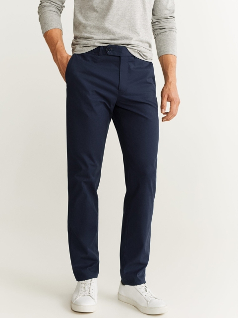 

MANGO MAN Men Navy Blue Regular Fit Solid Berlin Straight Chinos