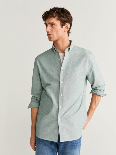 

MANGO MAN Men Green Regular Fit Solid Casual Shirt