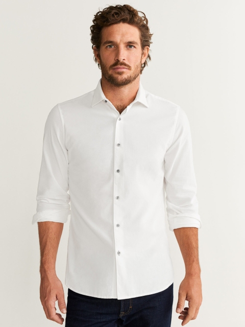 

MANGO MAN Men White Slim Fit Solid Casual Shirt