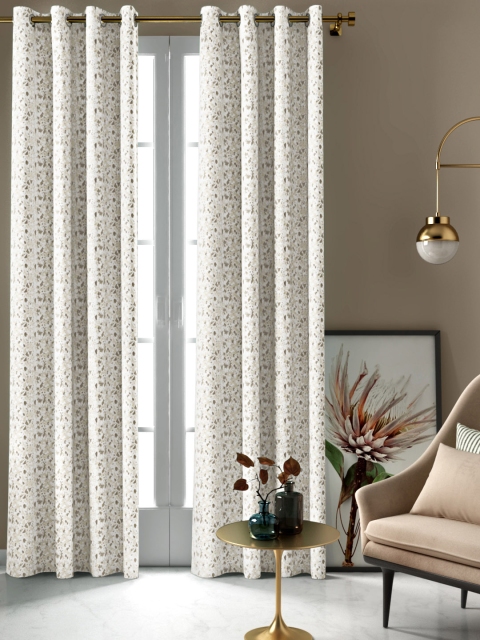 

Aura Off-White & Green Single Patterened Door Curtain