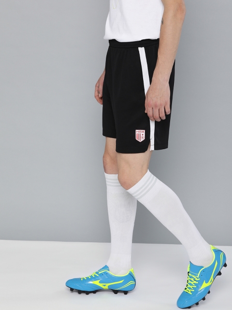 

HRX by Hrithik Roshan Men Black Solid Regular Fit Sports Shorts