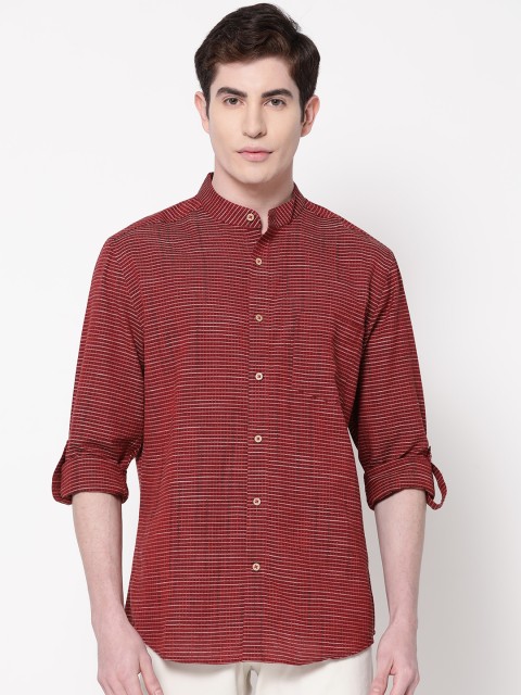 

Fabindia Men Red Slim Fit Checked Casual Shirt