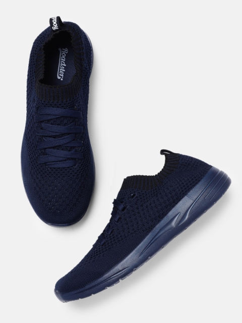 

Roadster Men Navy Blue Solid Sneakers