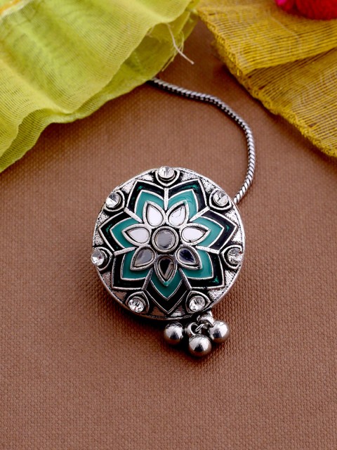 

Studio Voylla Women Oxidized Silver-Plated & Green Maang Tikka