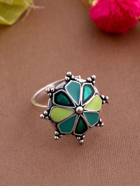 

Studio Voylla Women Silver-Plated Green Oxidized Finger Ring