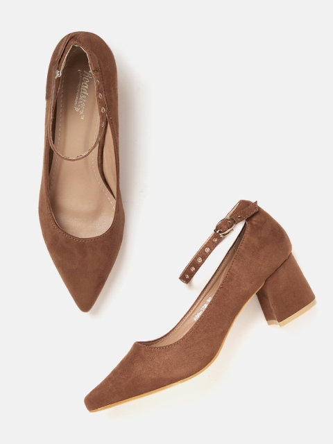 

Roadster Women Brown Solid Pumps