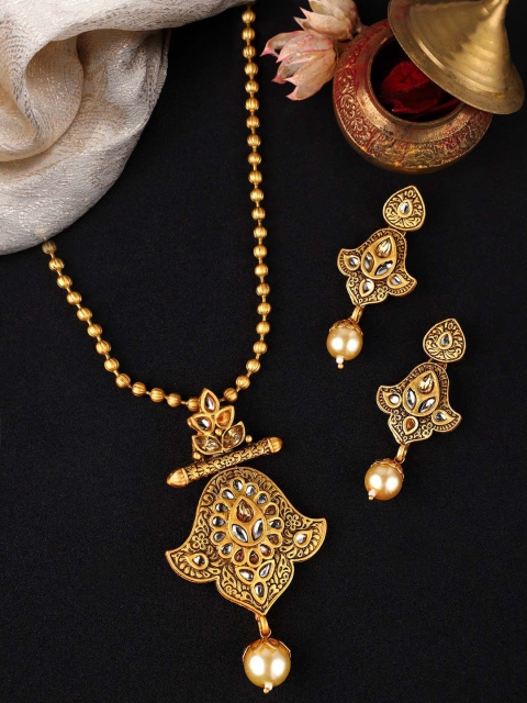 

Rubans Women Gold-Toned & White Kundan & Pearl Studded Jewellery Set