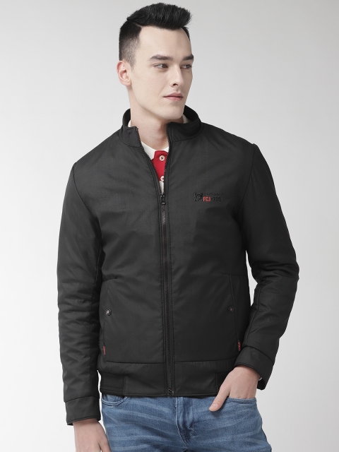 

Fort Collins Men Black Solid Tailored Jacket