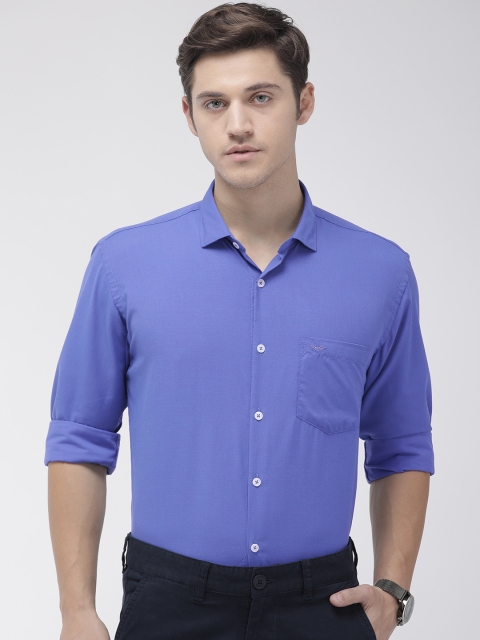 

Park Avenue Men Blue Slim Fit Solid Casual Shirt