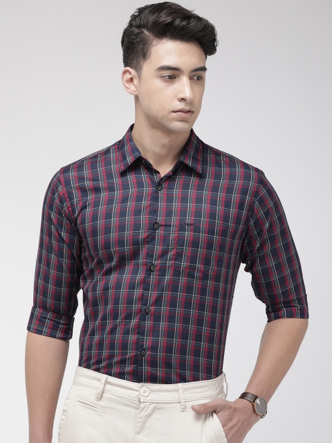 

Park Avenue Men Red & Navy Blue Slim Fit Checked Smart Casual Shirt