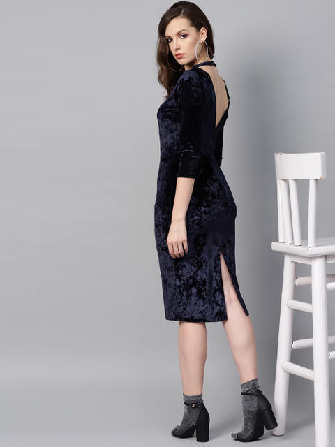 

SASSAFRAS Women Navy Blue Solid Velvet Finish Sheath Dress