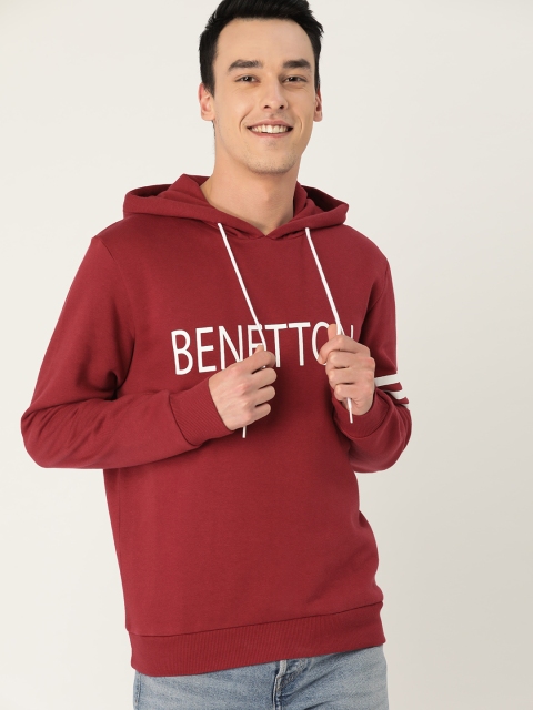 

United Colors of Benetton Men Maroon & White Printed Hooded Sweatshirt