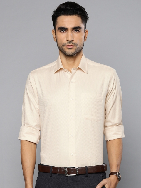 

Louis Philippe Men Beige & White Slim Fit Self Design Formal Shirt