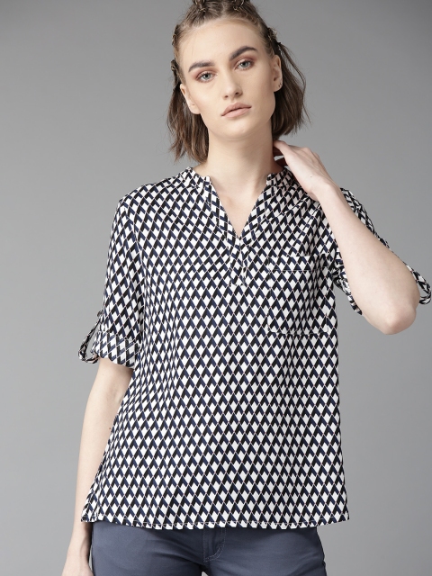 

The Roadster Lifestyle Co Women Navy Blue & White Printed Top