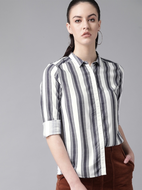 

The Roadster Lifestyle Co Women White & Navy Blue Regular Fit Striped Casual Shirt